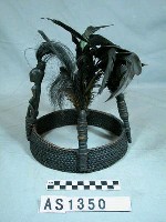 籐編木雕人像羽毛頭飾藏品圖，第15張